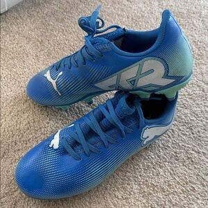 Puma Vibrant Blue Soccer Shoes
